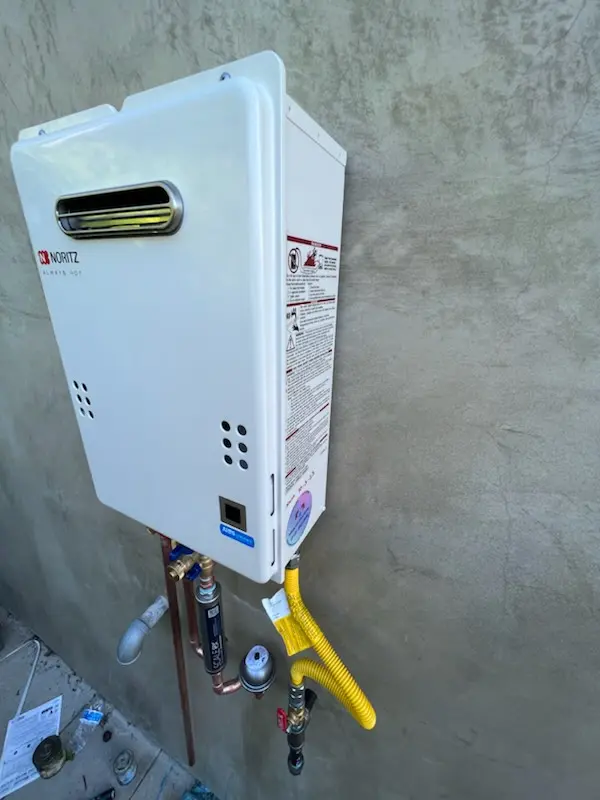 Tankless water heater installation for Niagara homes